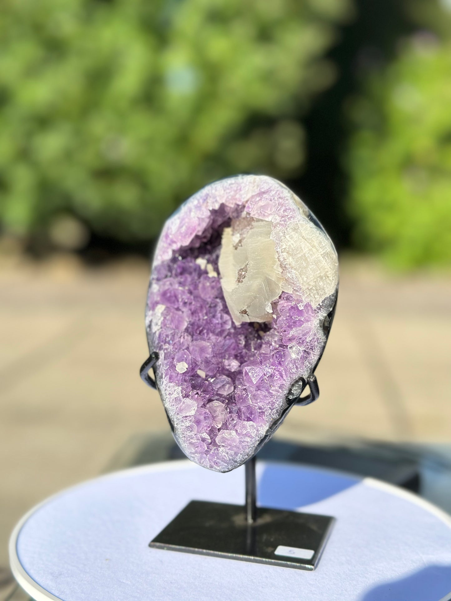 Amethyst auf Metallständer Nr. 5