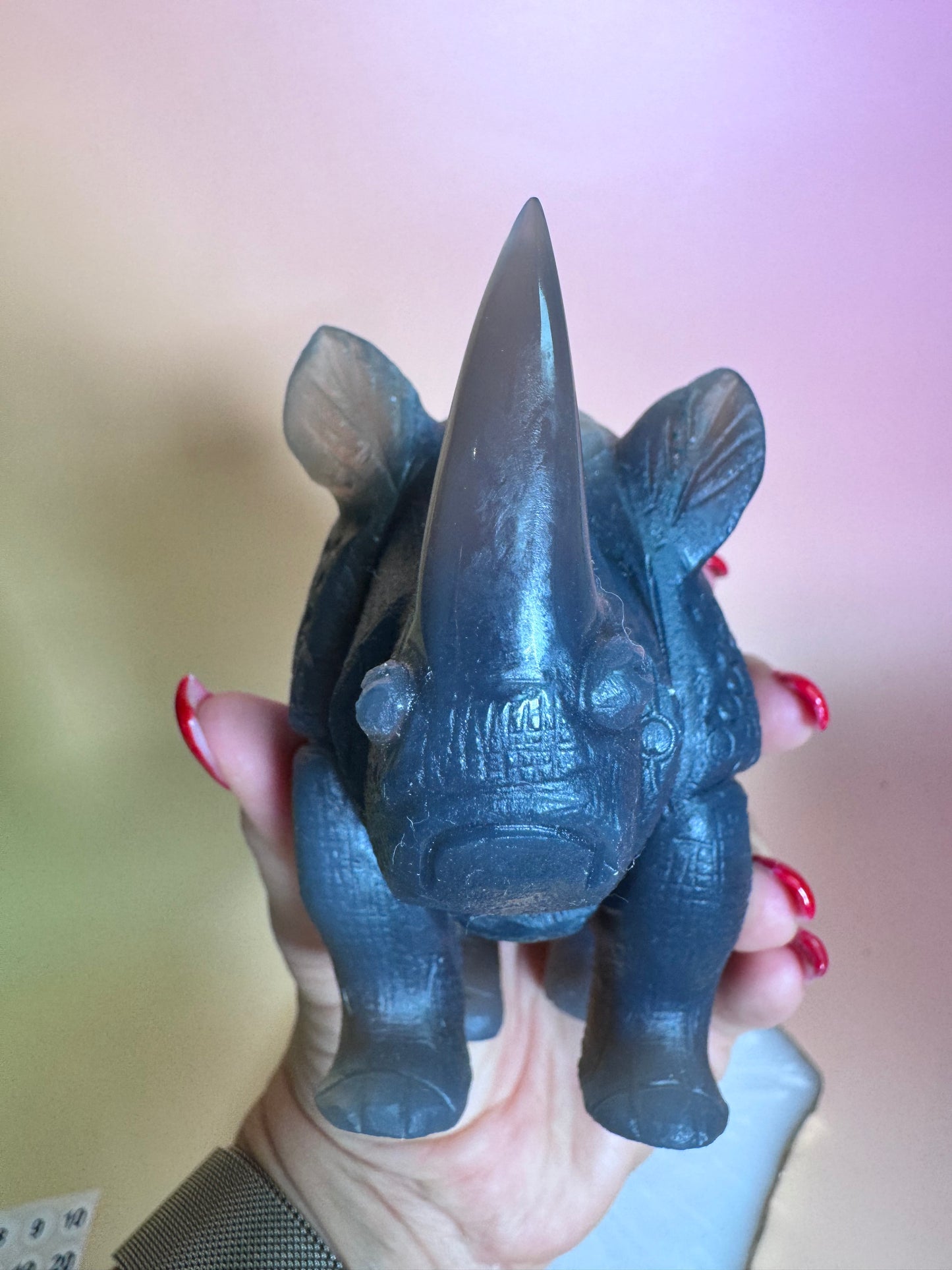 Achat Nashorn Carving