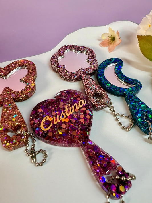 MirrorMädels - Mini Glitzer Spiegel Anhänger Blume Mond Herz Schmetterling Taschenanhänger