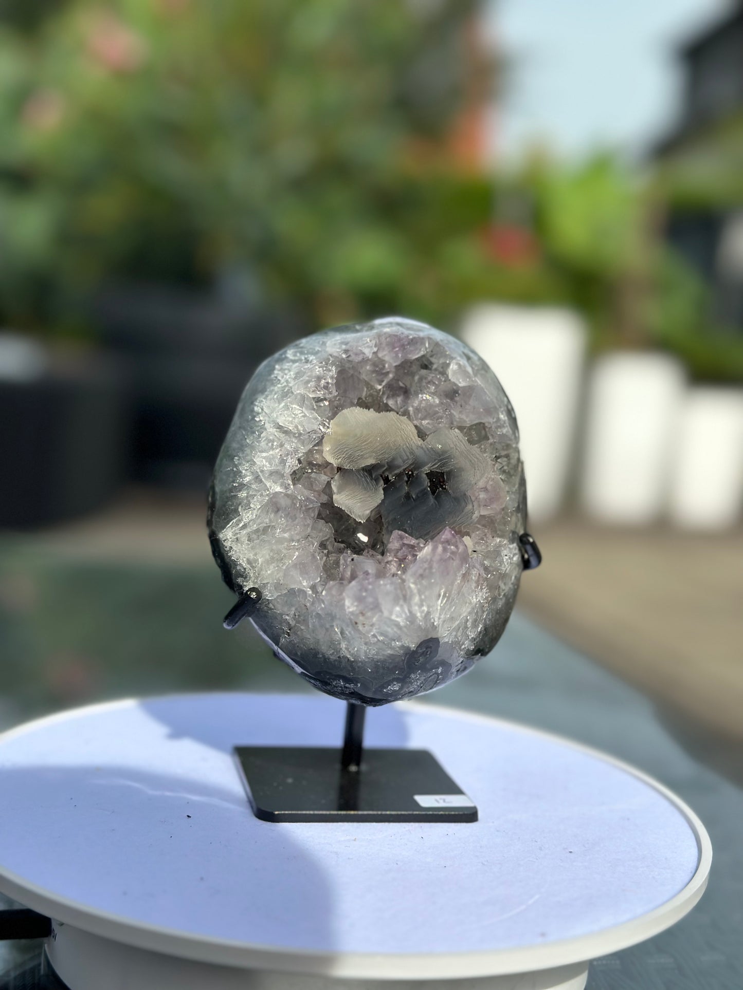 Amethyst Quarz auf Metallständer Nr. 12