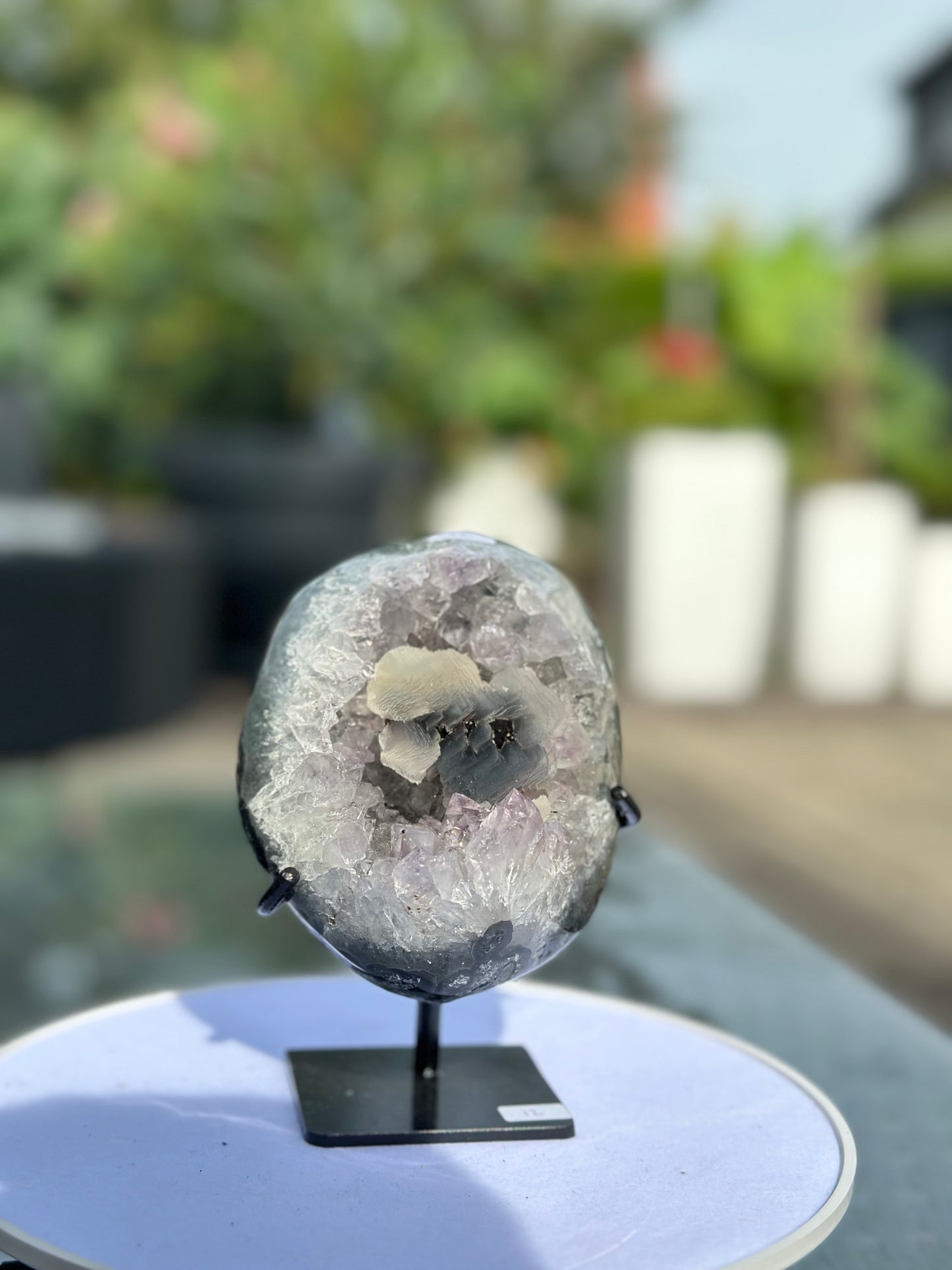 Amethyst Quarz auf Metallständer Nr. 12