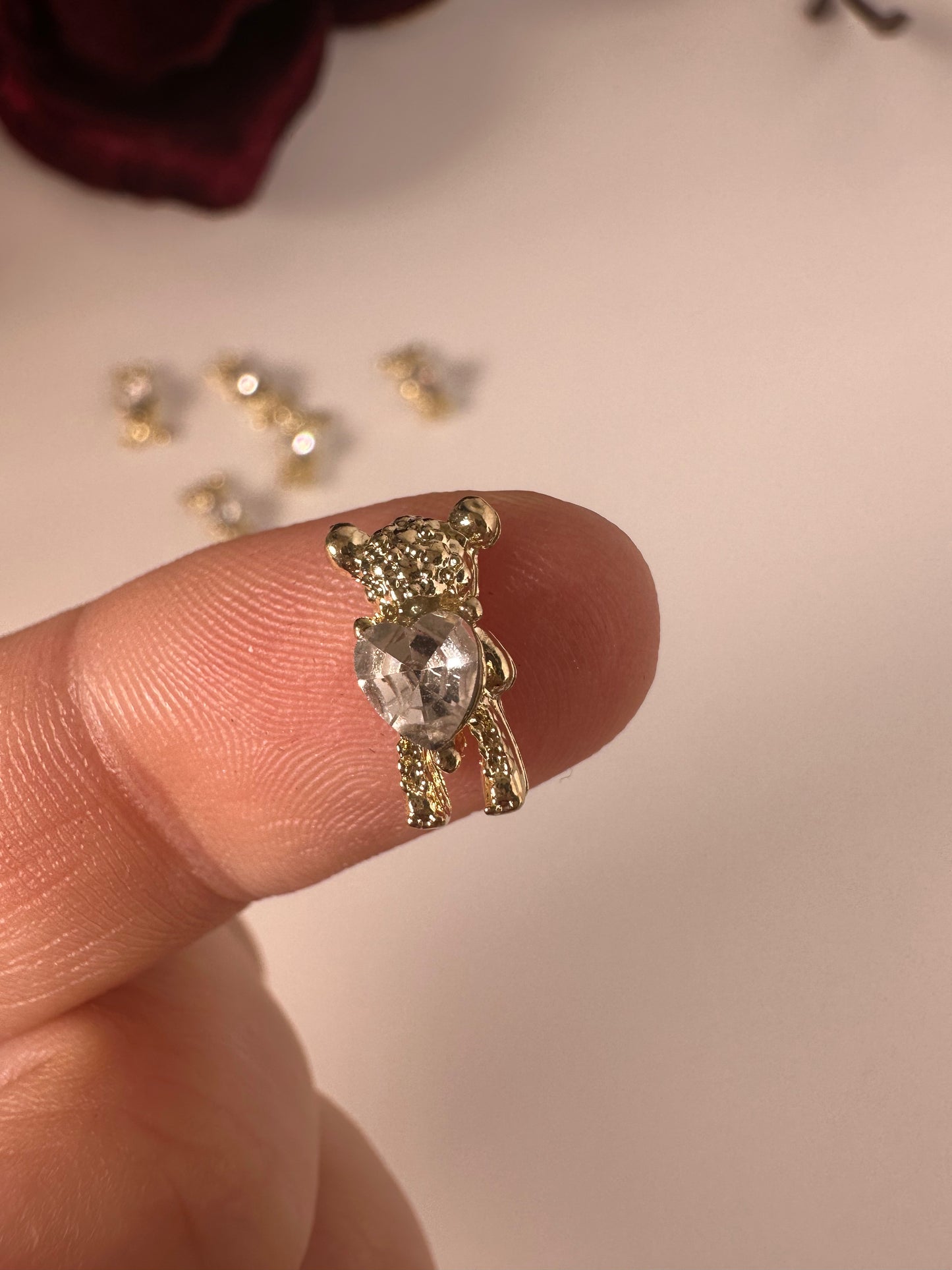 Bärchen in gold mit Glitzerherz