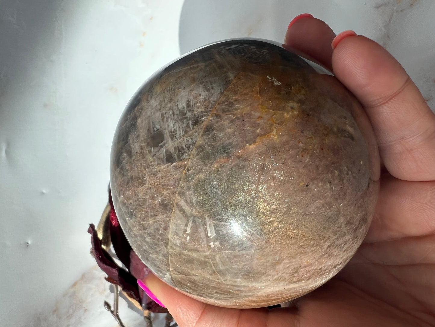 Dunkle Aprikosen Mondstein Kugel groß