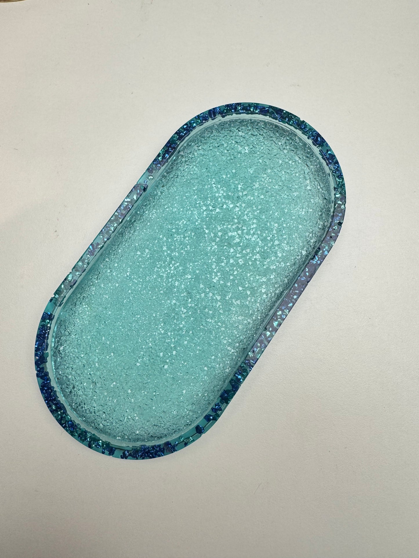 Glitzer Schälchen oval türkis mit Steinchen