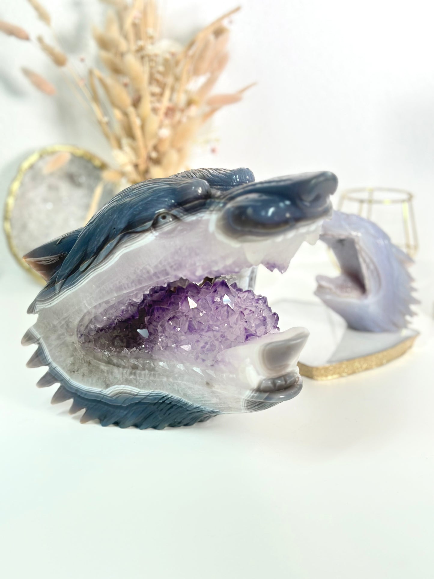 XXL Amethyst Wolf Carving