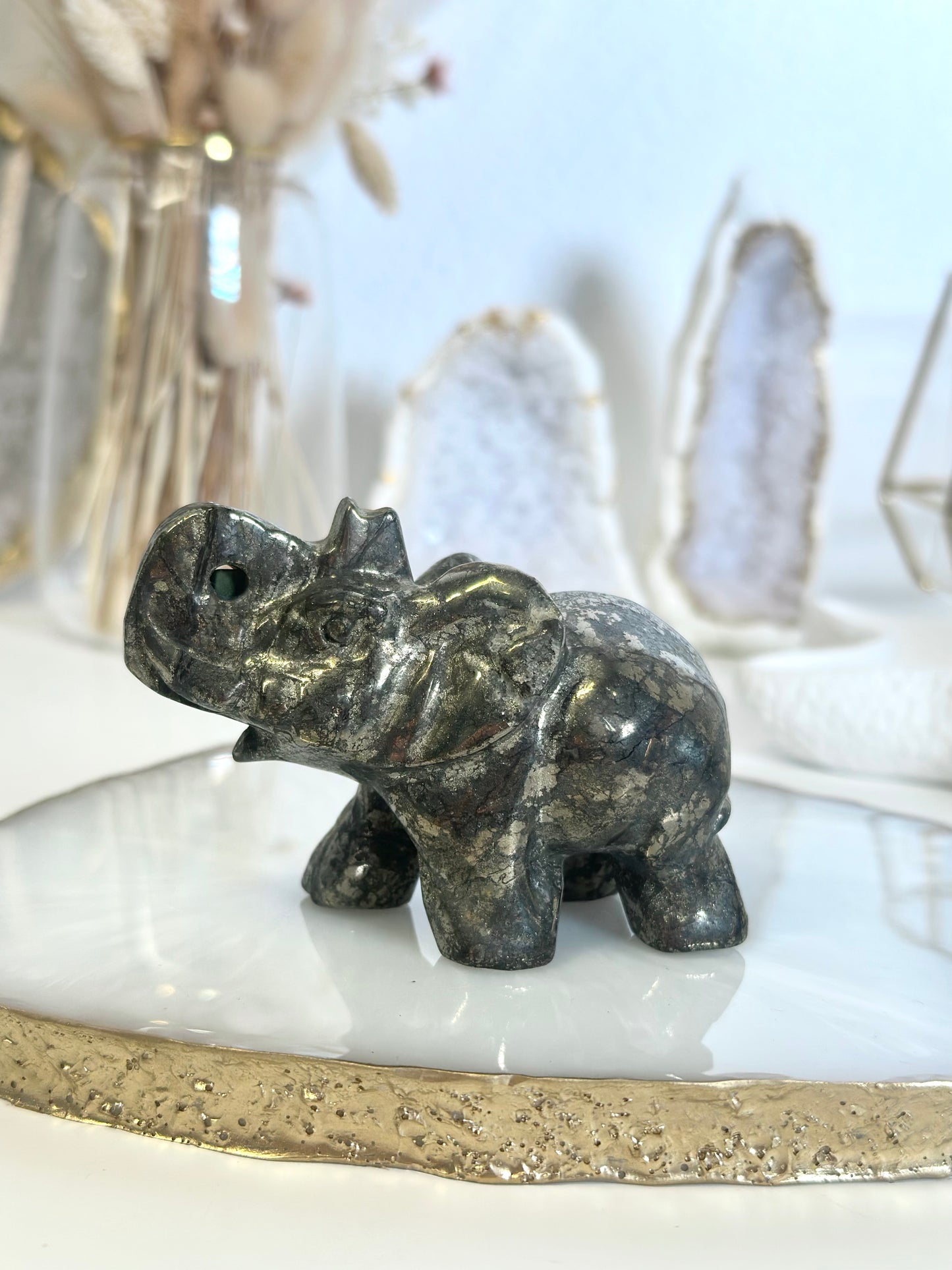 Elefanten Pyrit Carving