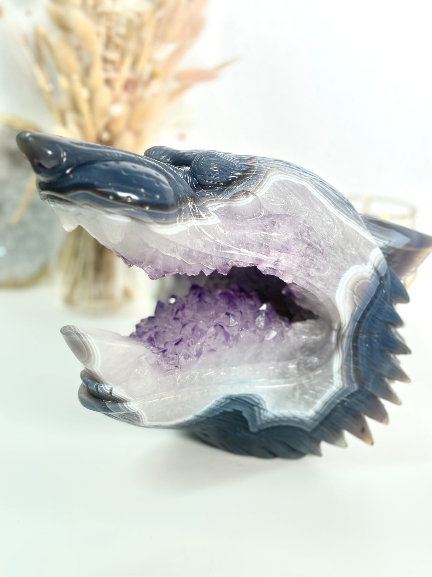XXL Amethyst Wolf Carving