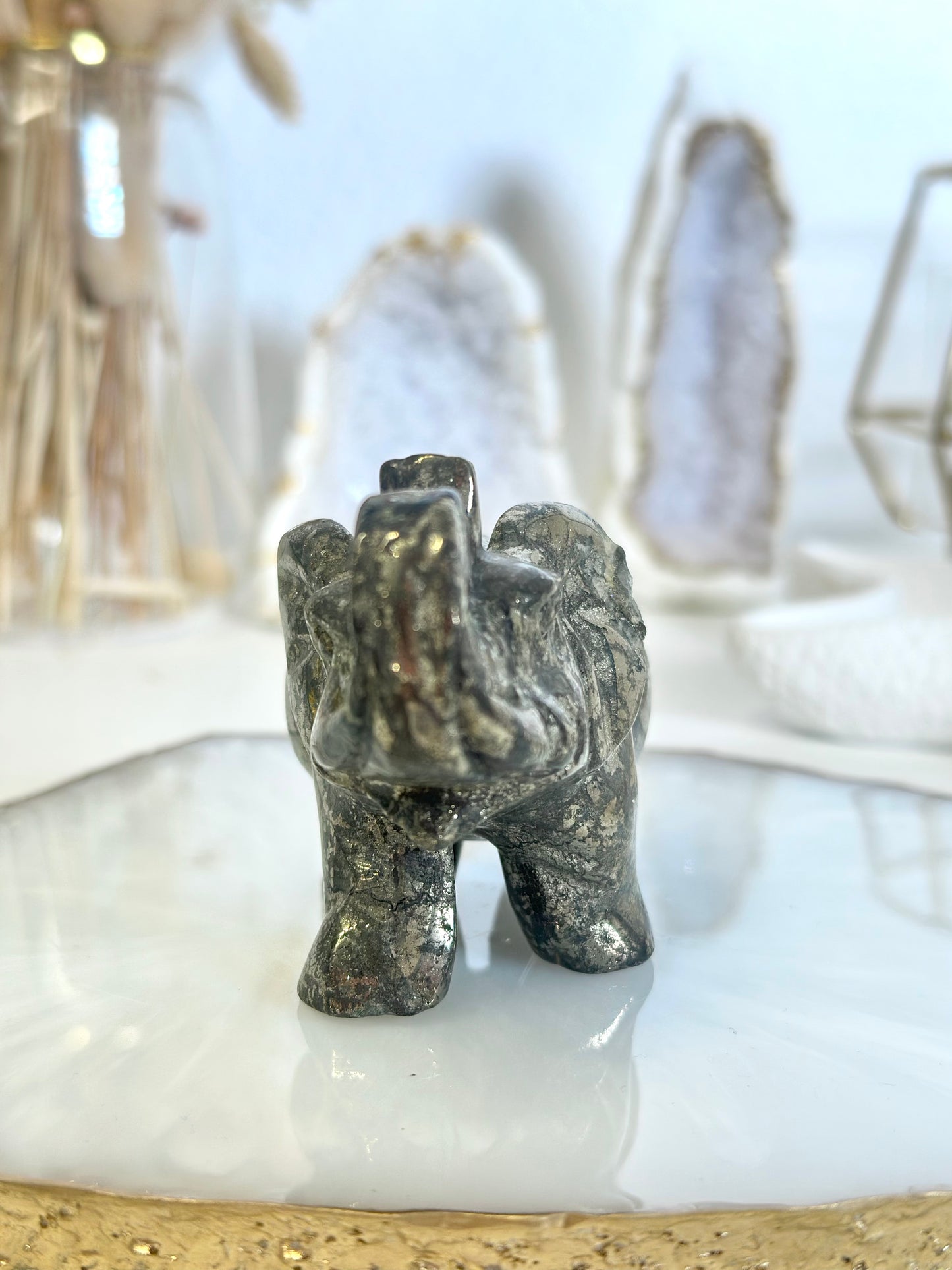 Elefanten Pyrit Carving