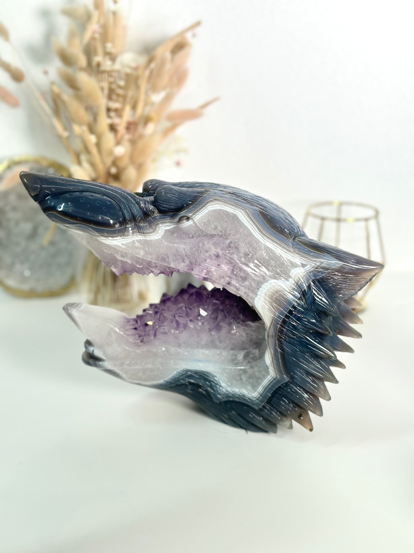 XXL Amethyst Wolf Carving
