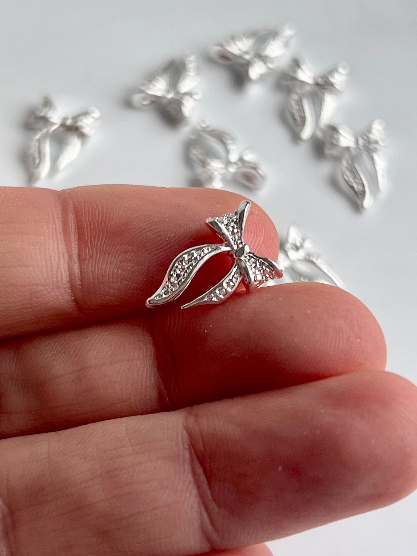 Schleifchen in Silber