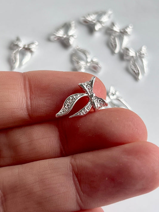 Schleifchen in Silber