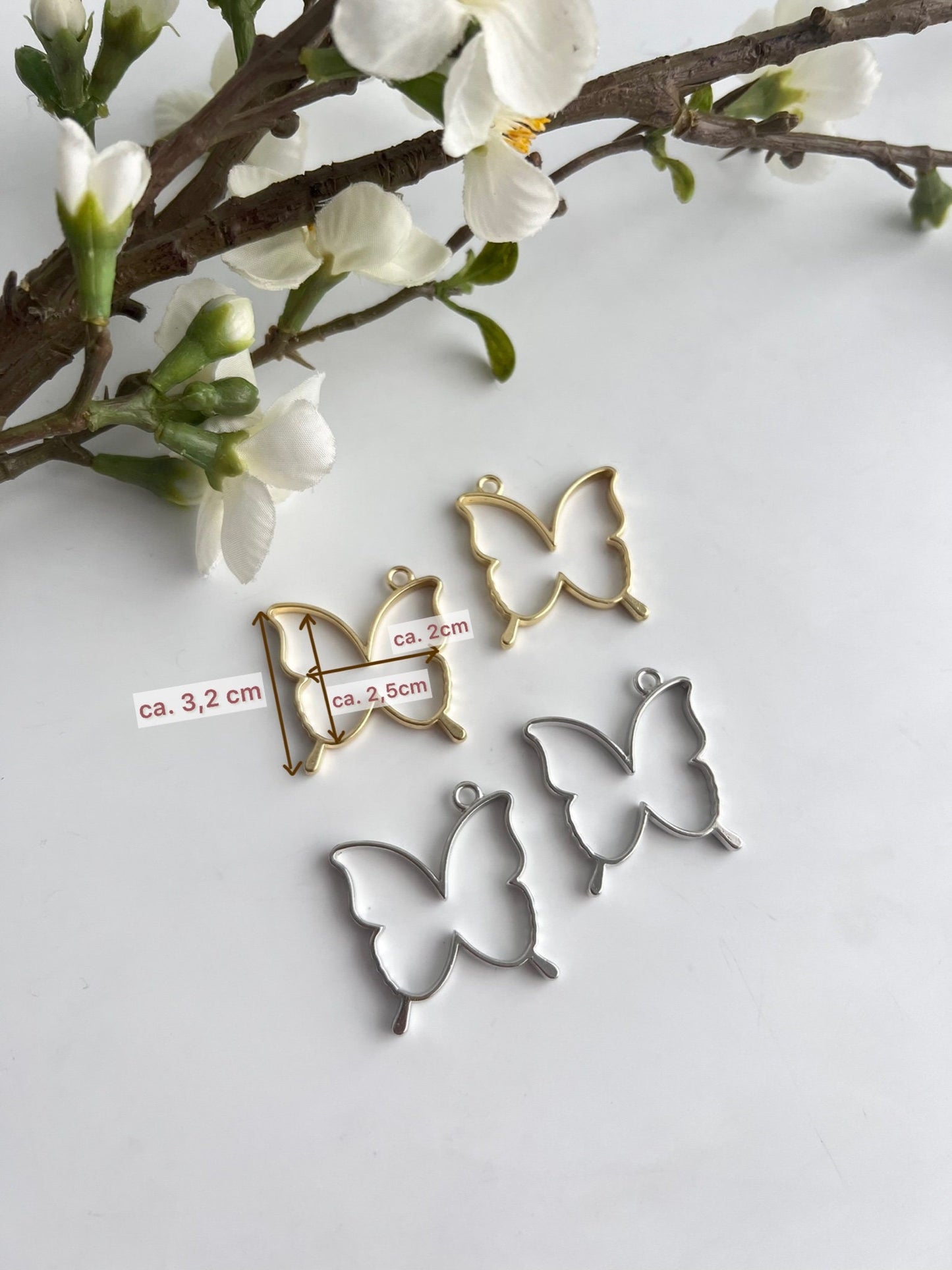 Lünette Schmetterling im 2er Set zum Arbeiten mit UV Epoxidharz (Resin)
