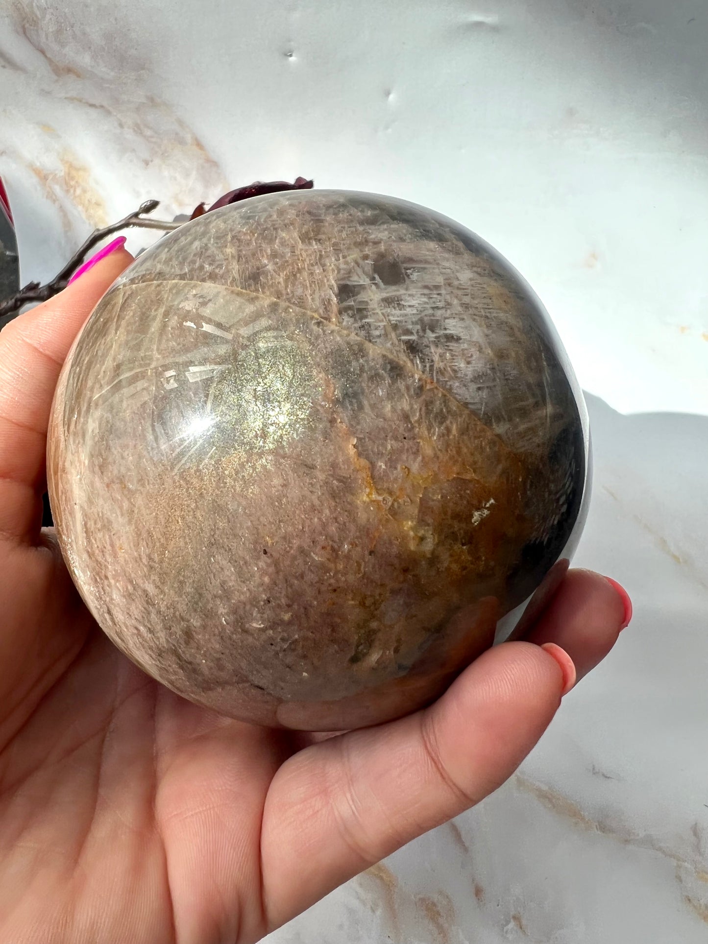 Dunkle Aprikosen Mondstein Kugel groß