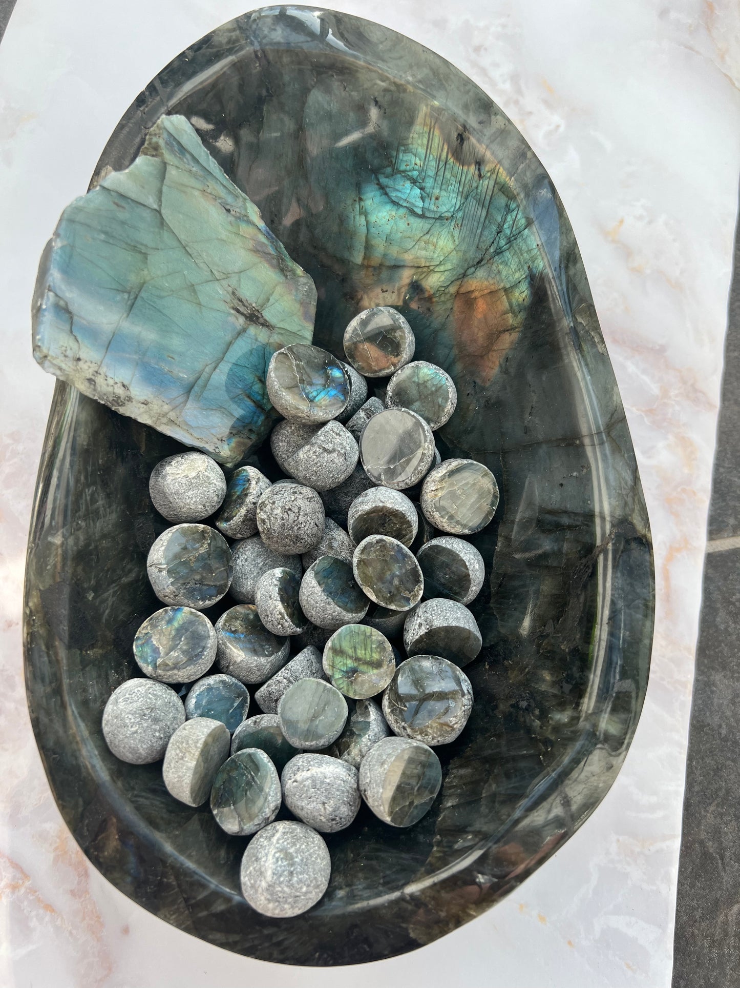 Labradorit Emu Egg