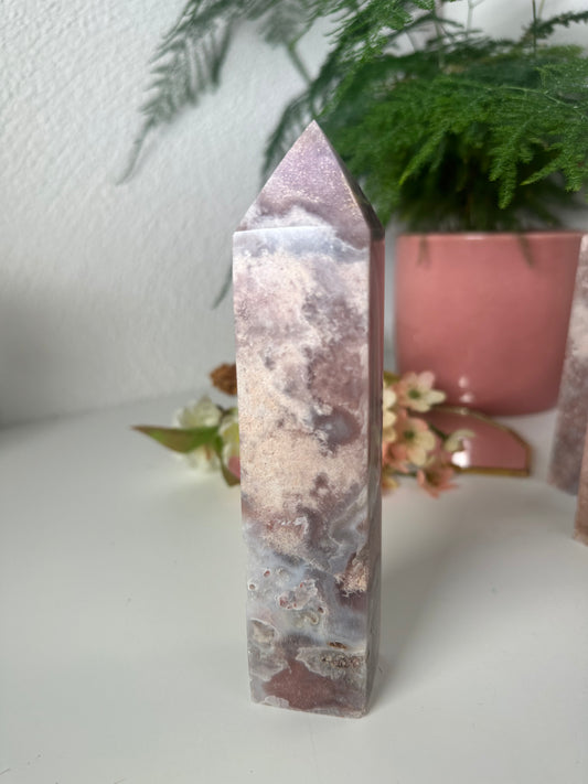 B-Ware Pink Amethyst Turm