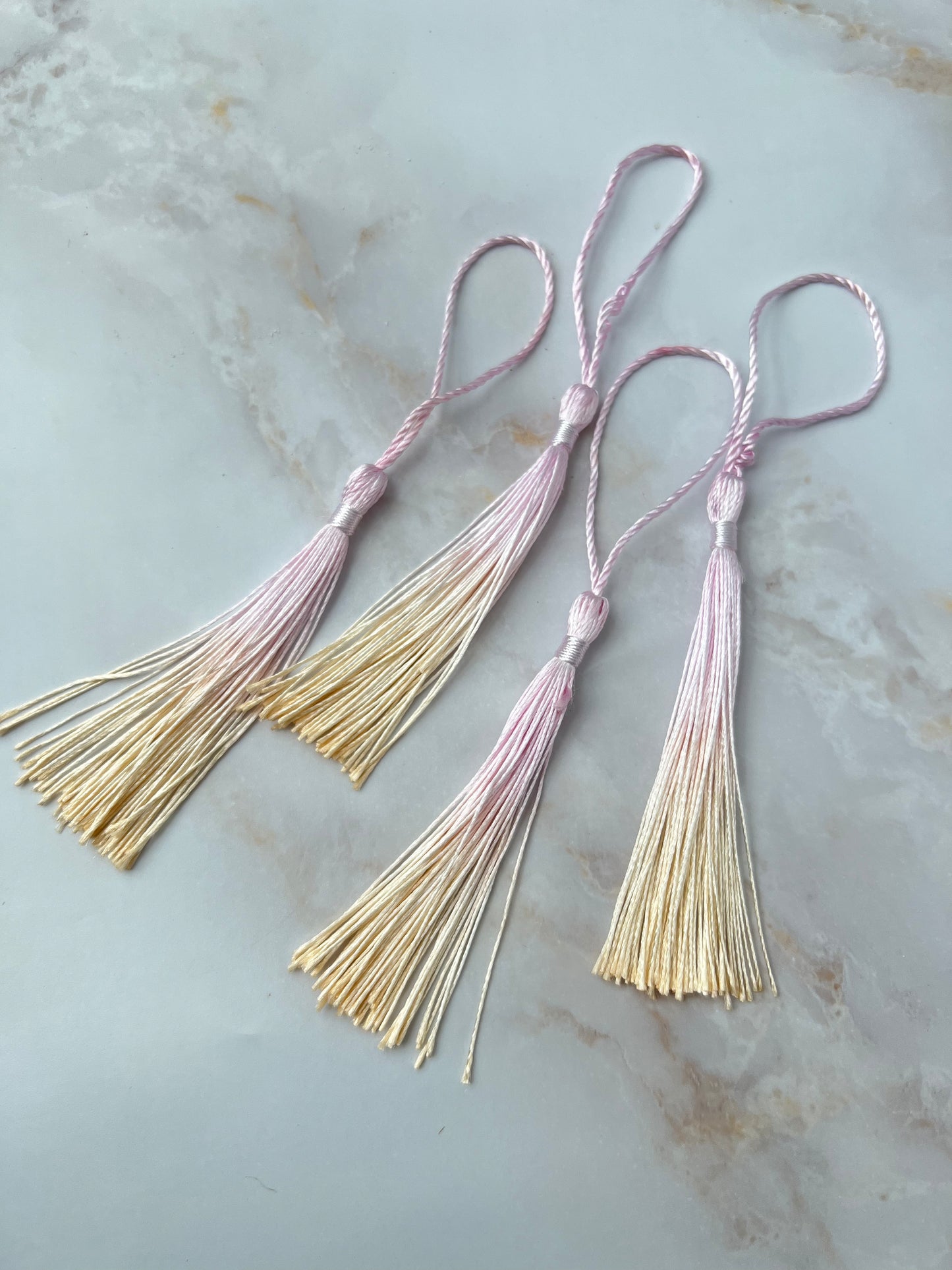 Quaste Rosa Orange Ombre