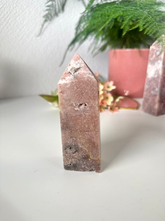 B-Ware Pink Amethyst Turm 32C